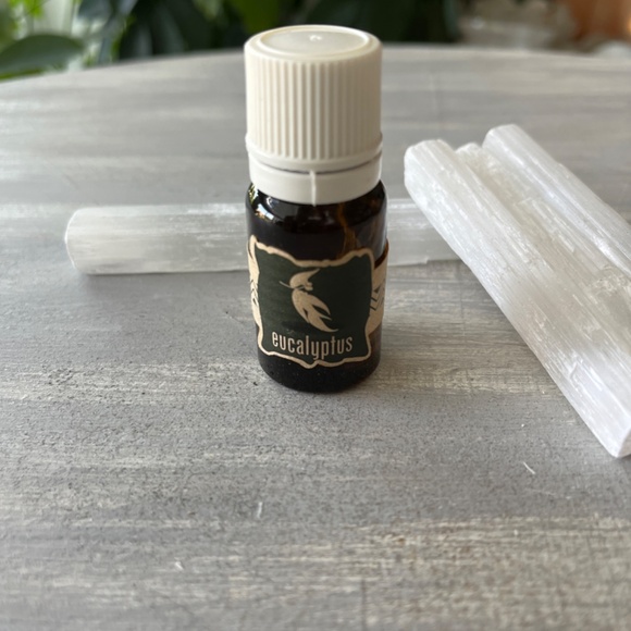 GOLOKA Essential Oil Eucalyptus - Picture 2 of 10